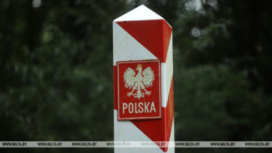 Photo of ГПК: польские военные стреляют в воздух и бьют дубинками беженцев