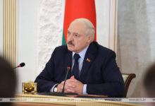 Photo of Лукашенко о масках и вакцинации: никакого давления на людей, принимайте к неукоснительному исполнению