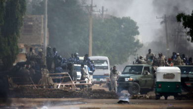 Photo of Полиция Судана применила слезоточивый газ против участников акций протеста |