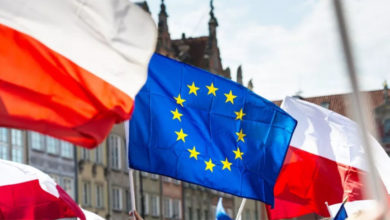 Photo of Настаивая на своем: почему начался и чем может закончиться конфликт Польши и ЕС |