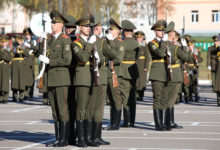 Photo of Хренин: военнослужащие-гвардейцы вносят весомый вклад в обеспечение военной безопасности государства