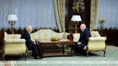Photo of Лукашенко встретится с Путиным, чтобы решить, когда выводить российские войска