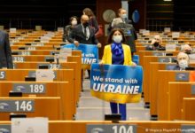 Photo of Европарламент готов назвать Россию “государством-изгоем”