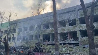 Photo of Российская авиация разбомбила детскую больницу в заблокированном Мариуполе. ВИДЕО