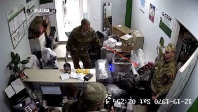 Photo of Российские военные отправляют награбленное в Украине через Мозырь. ВИДЕО. ФОТО