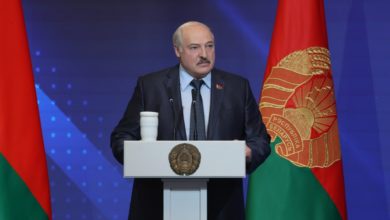 Photo of Лукашенко предполагает, что придется воевать за Западную Украину — чтобы «не оттяпал Запад»