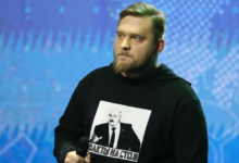 Photo of YouTube удалил канал лукашенковского пропагандиста Азаренка