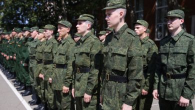 Photo of Белорусы не хотят служить в армии режима Лукашенко: призывники массово бегут в заграницу