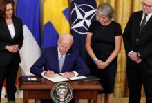 Photo of Джо Байден подписал протоколы о присоединении Финляндии и Швеции к НАТО