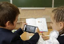 Photo of Белорусским школьникам запретят звонить родителям из школы: только по срочному делу