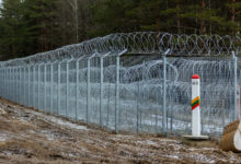 Photo of Литва показала, как белорусские пограничники помогают нелегалам пересекать границу. ВИДЕО