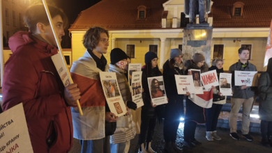 Photo of Белорусы Белостока вышли на акцию в поддержку Павла Северинца и всех политзаключенных. ФОТО/ВИДЕО