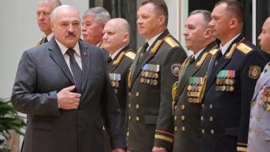 Photo of Лукашенко хочет переложить всю ответственность на своих генералов в случае повторной агрессии с территории Беларуси