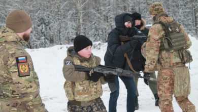 Photo of В России неонацисты проводят для детей «уроки мужества», на которых учат убивать. ФОТО