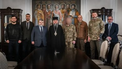 Photo of «Калиновцы» встретились с митрополитом Киевским и всея Украины Епифанием