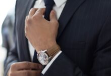 Photo of Скромный фитнесс-браслет Тертеля и роскошные часы Баскова. Сколько стоят любимые аксессуары чиновников. ФОТО