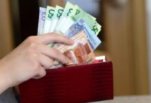 Photo of Зарплата в Беларуси выросла, но эксперты считают, что это повлияет на рост инфляции