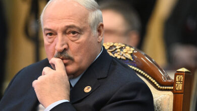Photo of «Россия ослабляется. Лукашенко сам начинает отгребать», – аналитик о самом реалистичном сценарии для Беларуси
