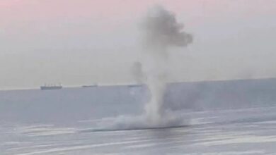 Photo of Россияне сообщают об атаке на их базу ВМФ в Новороссийске и «объекты» в Крыму. ВИДЕО