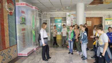 Photo of В Могилевской области придумали «туристический марафон»: школьников заставляют слушать о жизни Лукашенко. ФОТО