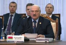 Photo of Эксперты объяснили странное поведение Лукашенко в Петербурге