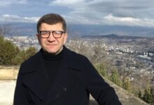 Photo of Писатель и журналист Сергей Антонов уехал из Беларуси