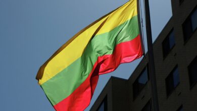 Photo of Власти Литвы хотят обязать чиновников декларировать связи с бизнесом в России и Беларуси