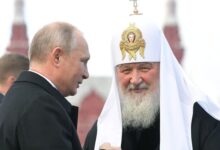 Photo of Патриарх Кирилл официально призвал раздать мигрантам в России паспорта и бросить их на фронт