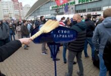 Photo of Лукашенко вспомнил о лозунге «Стоп таракан!»: его автора судят