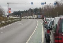 Photo of После закрытия Литвой двух пунктов пропуска на границе выросли очереди. На литовском направлении — 1500 фур