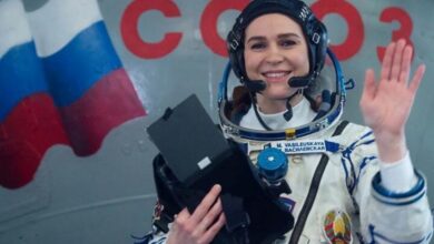 Photo of Василевская, которую власти помпезно называют космонавткой, оказалась лишь туристкой на космическом корабле
