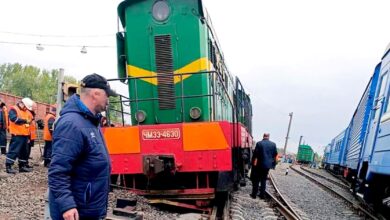 Photo of КГБ задержал не менее шести железнодорожников за фото аварии тепловоза в частной переписке