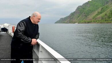 Photo of Рабочий отпуск Лукашенко: как автократ путешествует по миру, прикрываясь работой. ФОТО